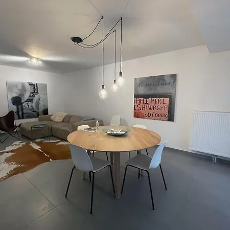 Apartment With Free Covered Parking - City Center Gand Extérieur photo