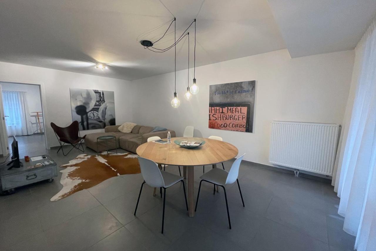 Apartment With Free Covered Parking - Center Gent